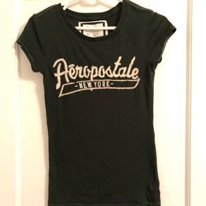Dark Green Aeropostale’s shirt